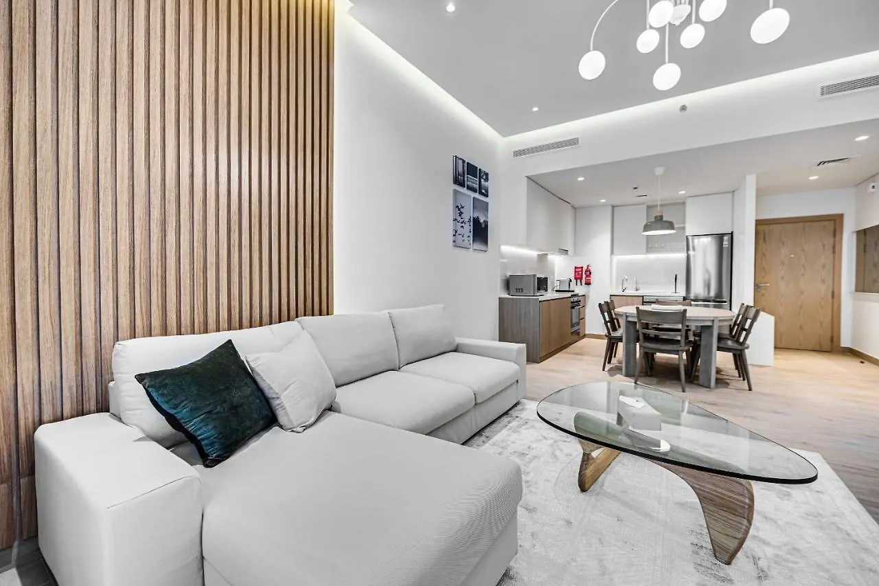 Beautiful 1 Bedroom In Port De La Mer location
