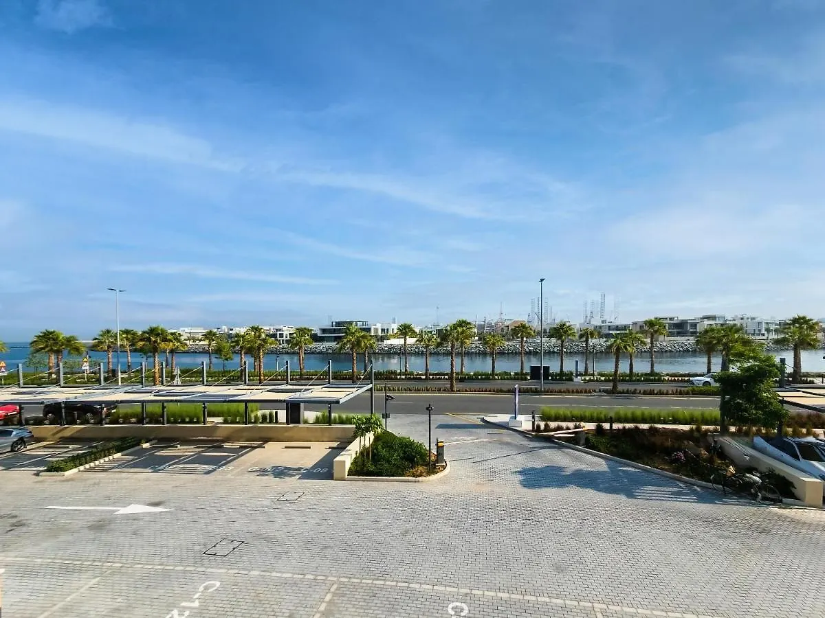 Beautiful 1 Bedroom In Port De La Mer Dubai